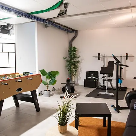 Contemporary Pool And Sea View Villa *