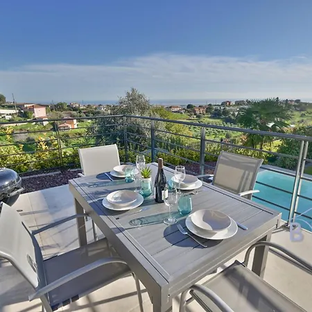 Contemporary Pool And Sea View *